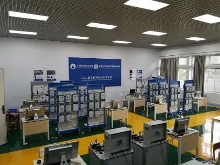 新生，请收下这份来自机电工程学院的电气安装服务邀请函